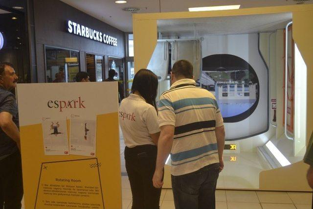 Ters Tramvay Espark’ta Ziyaretçilere Sunuldu