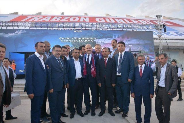 Bakan Soylu Hemşehrileri İle Ankara’da Buluştu