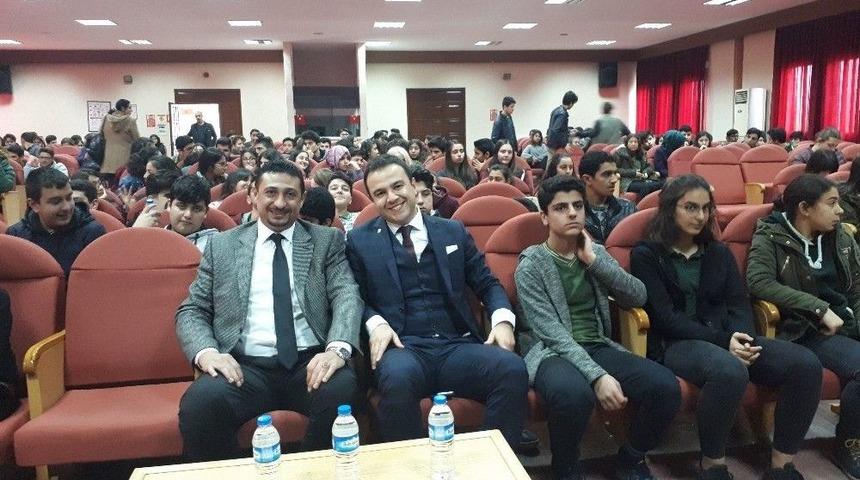 Avukat G&ouml;&ccedil;er: "gelecek Nesillerimizi Aydınlatmak Kutsal G&ouml;revimizdir"