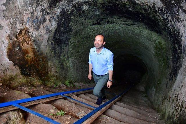 Tarihi Ünye Kalesi’nde Kazı Başladı