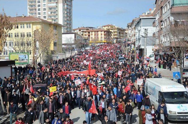 Başkent’te Binler Mehmetçik İçin Yürüdü