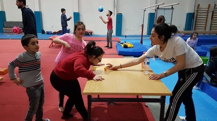 Malatya&rsquo;da "fırsat Verirseniz Her &Ccedil;ocuk Başarır" Projesi