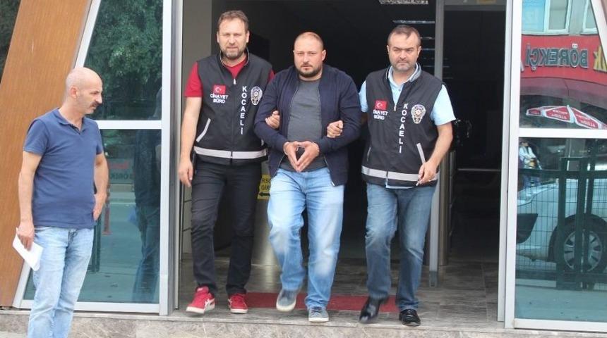 Cinayet Tutuklusu Cezaevinden İzinle &Ccedil;ıkarak Silahla Adam Yaraladı