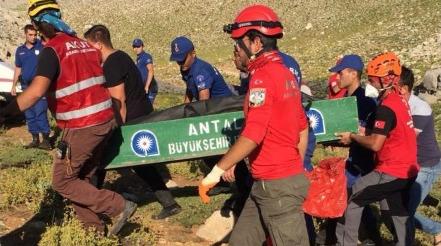 Kayıp M&uuml;zisyeninin Cesedi Olay Yerinden Alındı