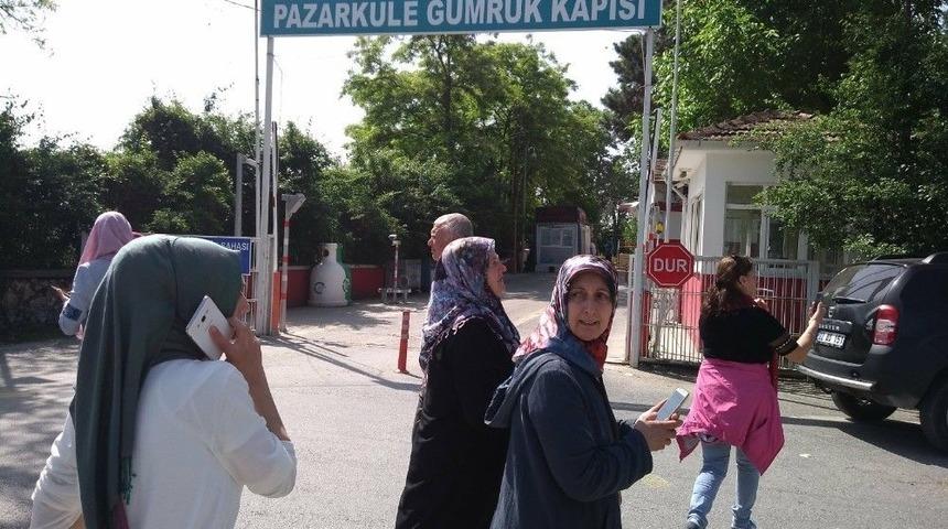Hayatlarında İlk Kez Sınır Kapısı G&ouml;rd&uuml;ler