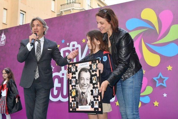 Münir Özkul’un Kızını Duygulandıran Sürpriz G4