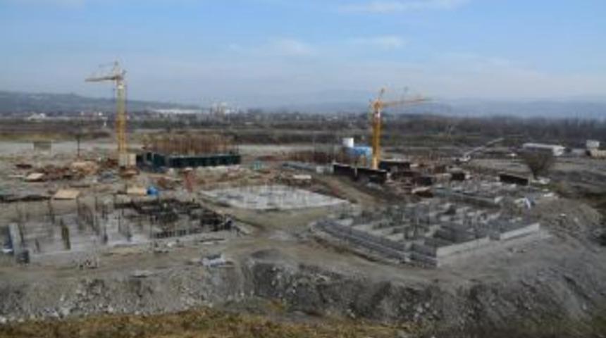 &Uuml;zerine Demir Kalıp D&uuml;şen İş&ccedil;i Hayatını Kaybetti