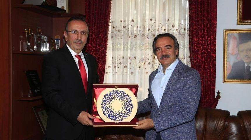 Rektör Bağlı, Belediye Başkanı Seçen’i Ziyaret Etti