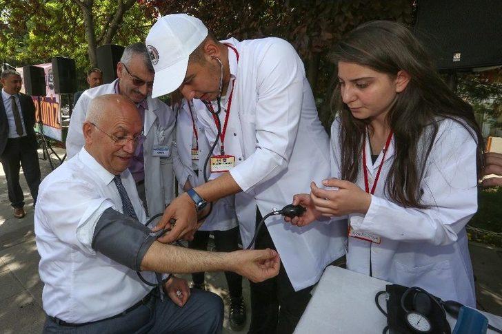 Yenimahalleli Gençler Bilim Şenliğinde G5