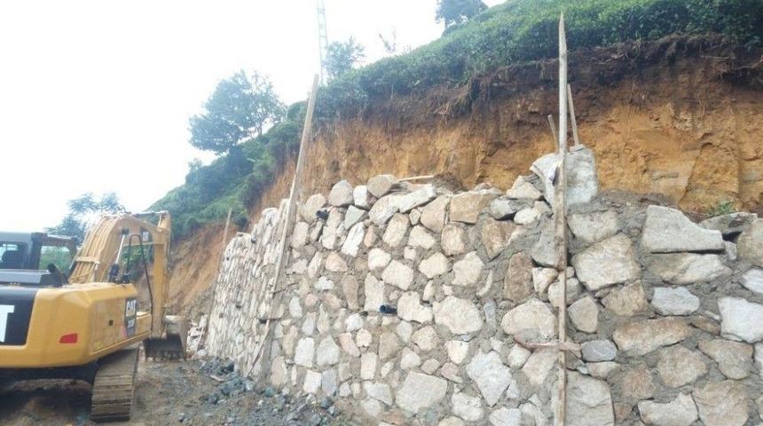 Rize&rsquo;de Riskli Alanlar G&uuml;venli Hale Getirildi