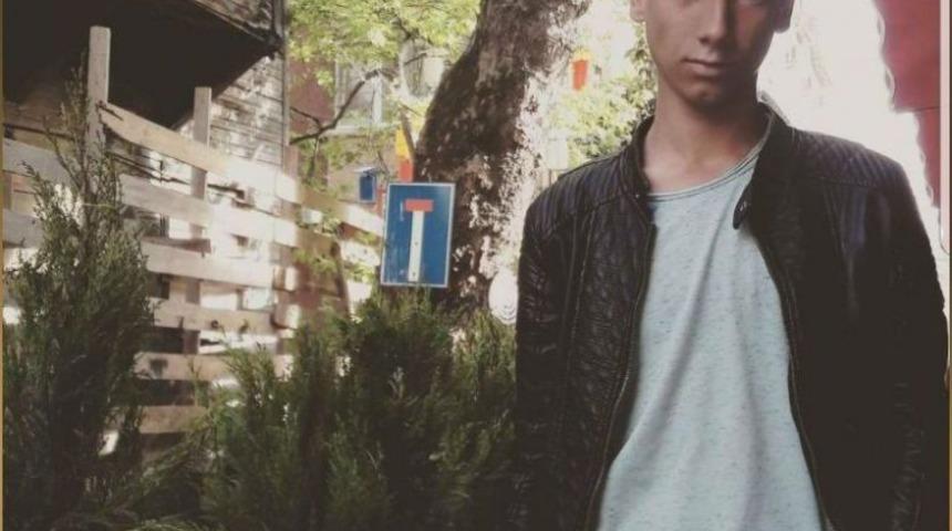 19 Yaşındaki Gen&ccedil; Yaşamına Son Verdi