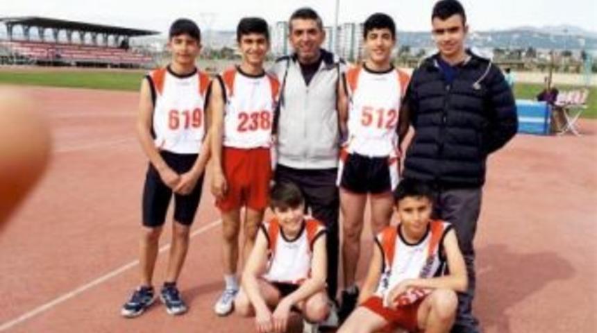 Kahta Puanlı Atletizmde Birincisi Oldu