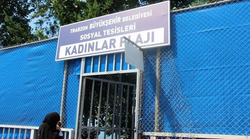 Bu Plaj Kadınlara &Ouml;zel