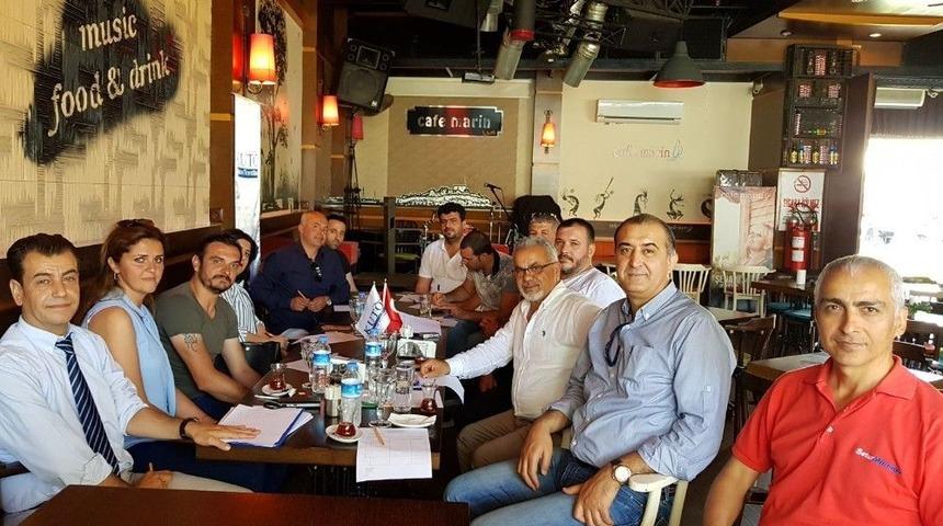 Meslek Komiteleri Sekt&ouml;r Toplantılarıyla Sorunları Yerinde Tespit Ediyor