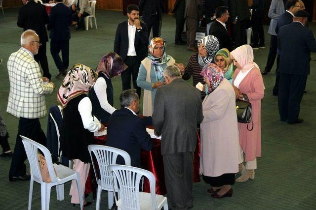 Ak Parti Sivas’ta Temayül Yoklaması Yaptı