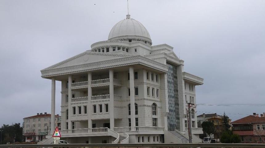 Marmaraereğlisi Yeni Belediye Binasına Kavuşuyor