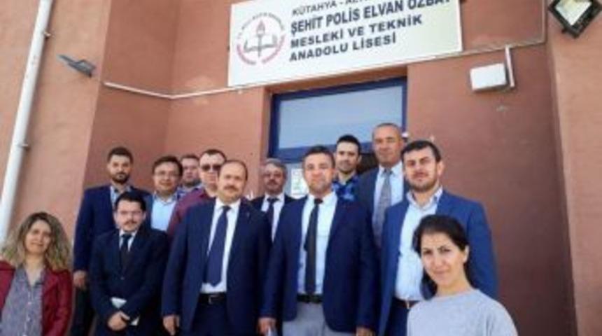 M&uuml;d&uuml;r Tanrıkulu: B&uuml;t&uuml;n &Ouml;ğretmen Arkadaşlarımın Sorunlarını Baş Tacı Ettik Birebir İlgilendik