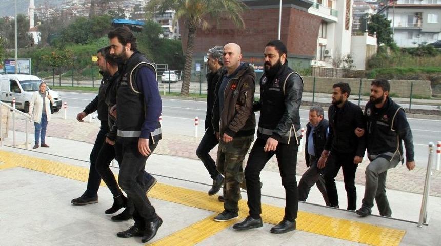 Tefeci Operasyonunda 2 Tutuklama