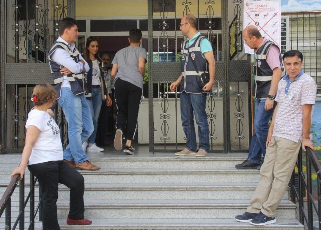 Yks&rsquo;ye Dakikalar Kala Yetişti