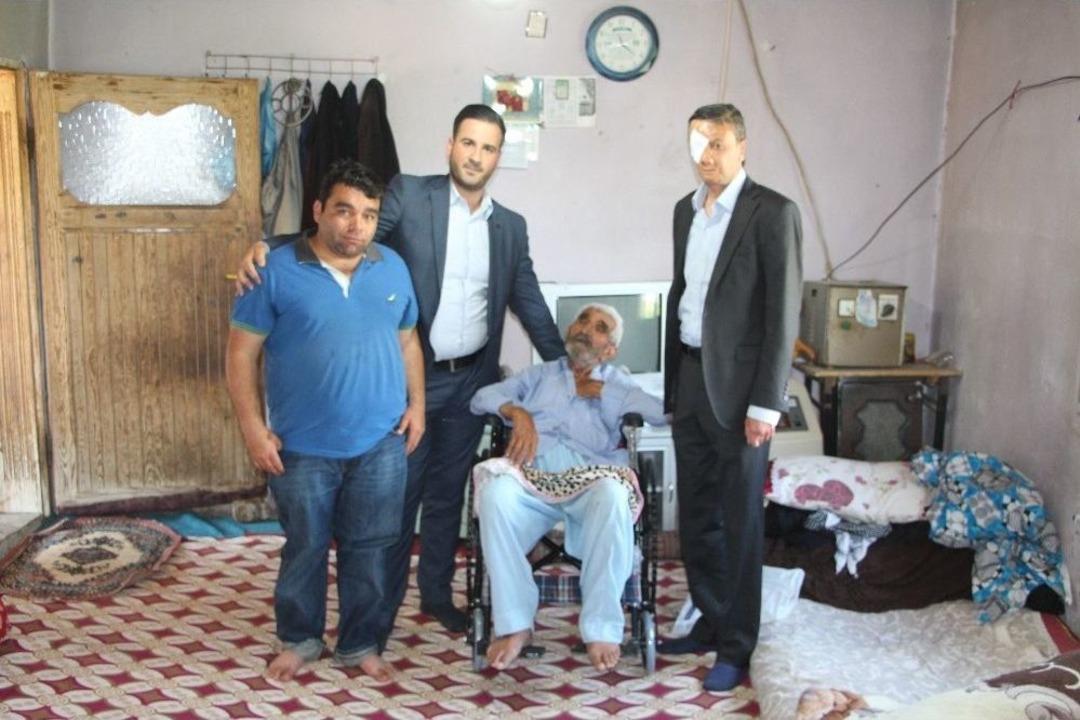 Silopi&rsquo;de 80 Yaşındaki Yaşlı Adamın Tekerlekli Sandalye Sevinci