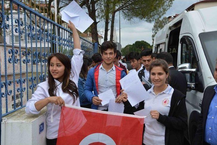 Köyceğizli Öğrencilerden Mehmetçik’e Mektuplu Destek G1