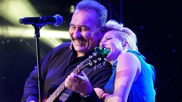 Ümit Besen Ve Pamela Bursa’yı Salladı