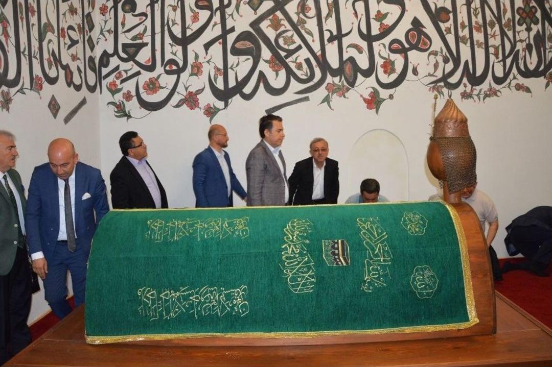 Restorasyonu Yapılan Danişmend Gazi T&uuml;rbesi&rsquo;nin A&ccedil;ılışı Yapıldı