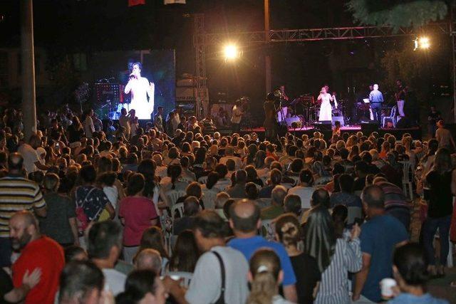 Karşıyaka’da ‘park Konserleri’ Başlıyor