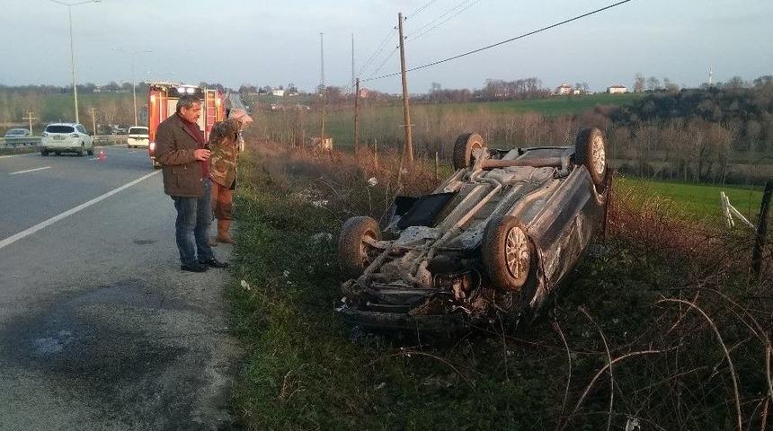 Otomobil Takla Attı: 3 Yaralı