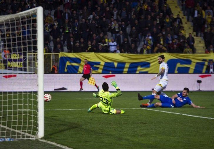 Spor Toto 1. Lig: Mke Ankaragücü: 2 - Çaykur Rizespor: 4 G5