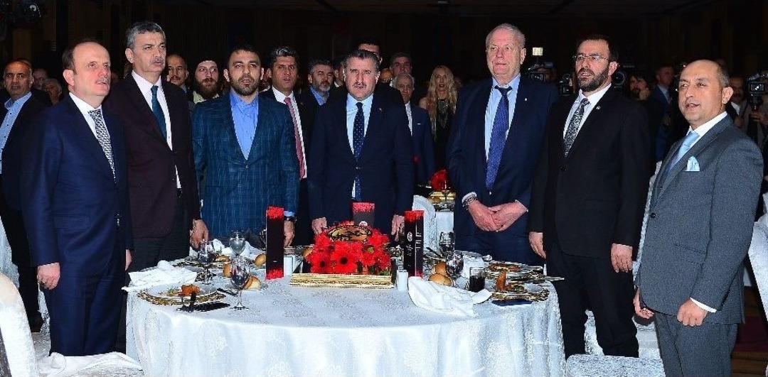 Atletizm Federasyonu 2017 &Ouml;d&uuml;l Gecesi D&uuml;zenlendi