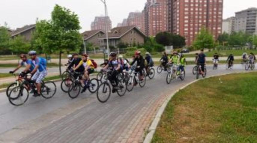 Pedallar Bağımlılıklara Karşı &Ccedil;evrildi