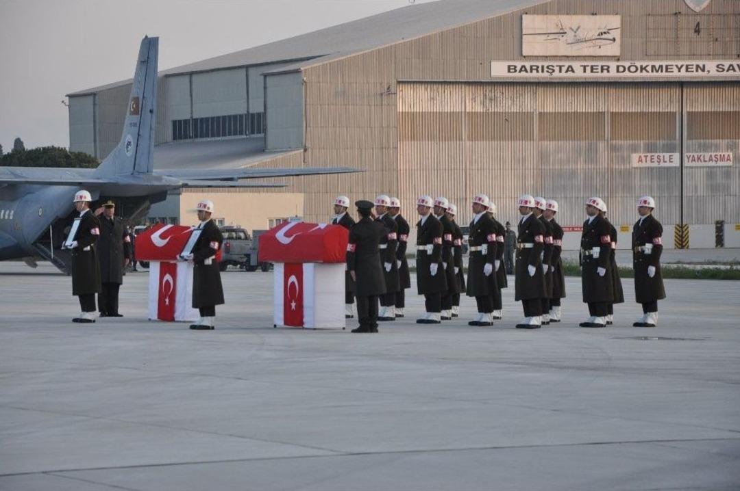 U&ccedil;ak Kazası Şehitlerine T&ouml;ren Yapıldı