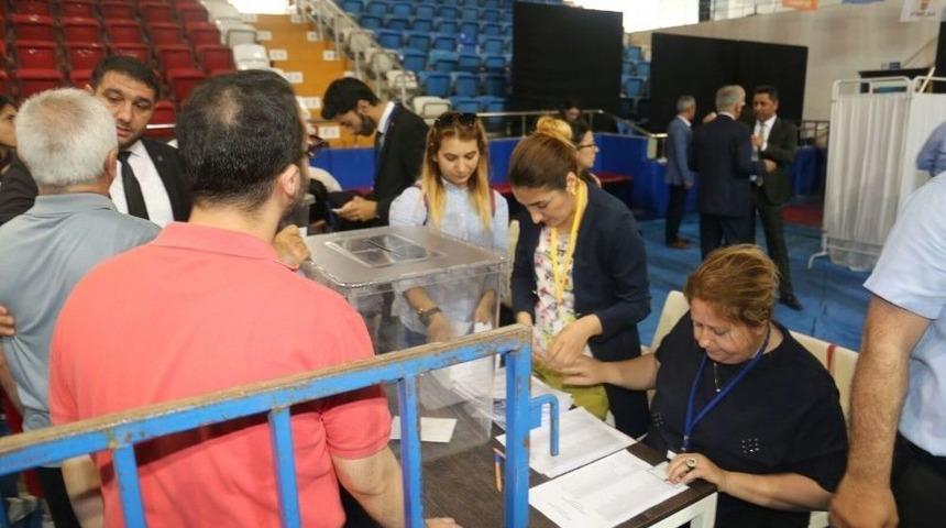 Ak Parti Mersin&rsquo;de Temay&uuml;l Yoklaması Yapıldı