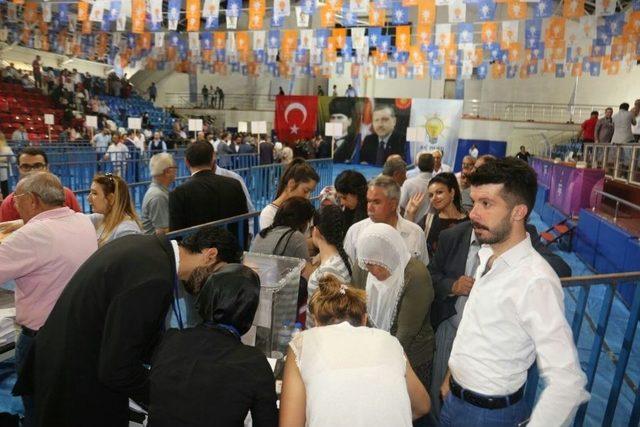 Ak Parti Mersin’de Temayül Yoklaması Yapıldı