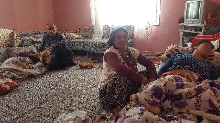 İki Kardeşin Hastalığına 15 Yıldır Teşhis Konulamıyor