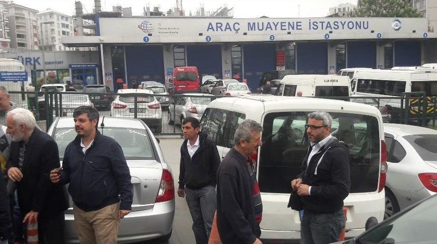 Ara&ccedil; Muayene İstasyonlarında Sistem Gitti, Uzun Kuyruklar Oluştu