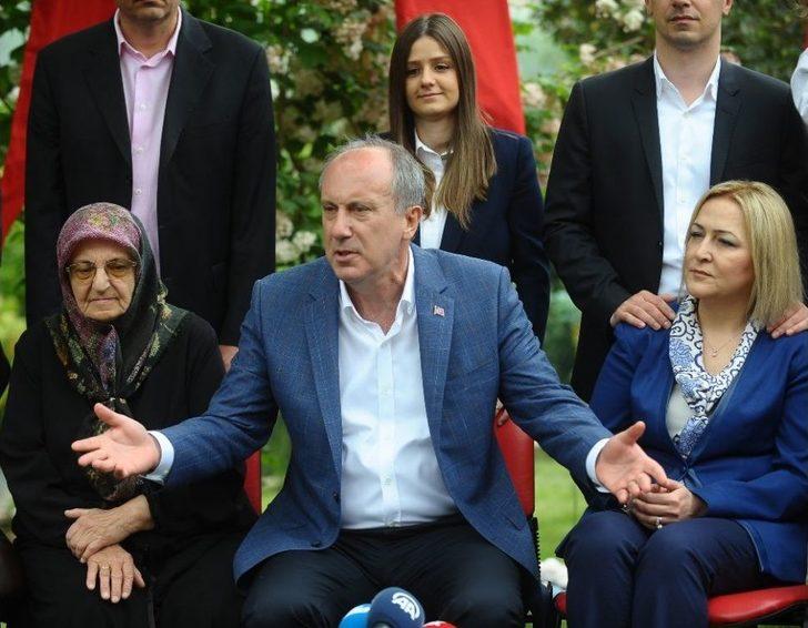 Babasının Mezarını Ziyaret Eden Muharrem İnce: "baba Bugünü Görmeni İsterdim" G2