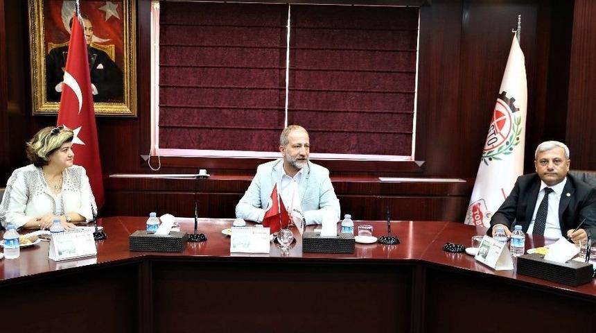 Gaziantep&rsquo;te Seyahat Acentelerinin Sorunları Gto&rsquo;da Masaya Yatırıldı.