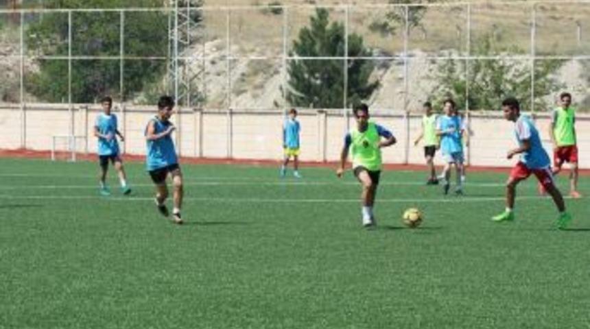 Evkur Yeni Malatyaspor Alt Yapısına 7 İlde Se&ccedil;me Yapılacak