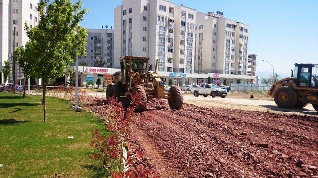 İzmit Belediyesi’nden 3 Mahallede Çalışma