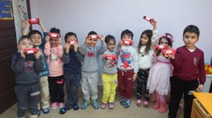 Minikler Acil Yardımları &Ouml;ğreniyor