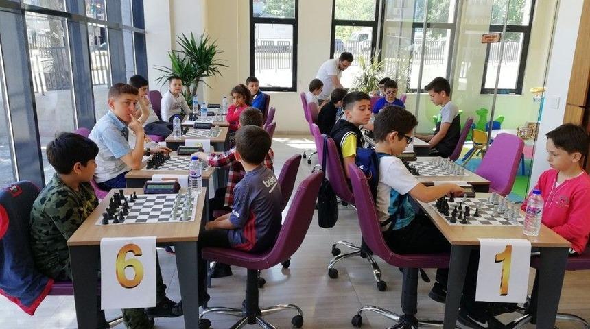 Sapanca Sgm Renkli Etkinliklere Ev Sahipliği Yaptı