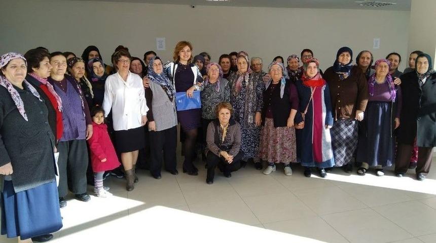 Yenimahalleli Kadınlar Haklarını &Ouml;ğrendi