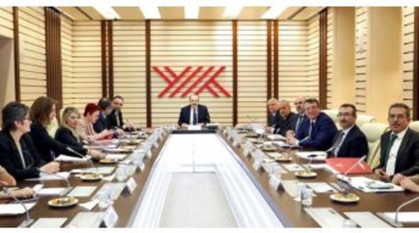 Y&ouml;k Başkanı Prof. Dr. Yekta Sara&ccedil;&rsquo;tan A&ccedil;ık&ouml;ğretim Zirvesi