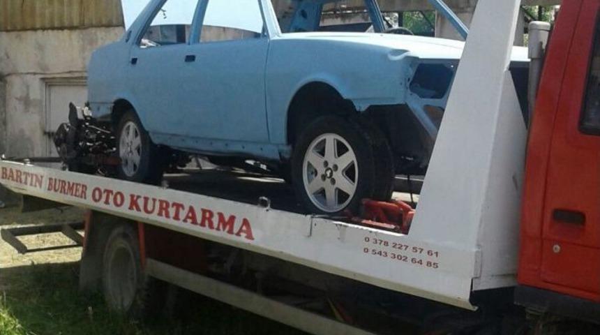 Otomobil Hırsızlığı Şebekesi &Ccedil;&ouml;kertildi