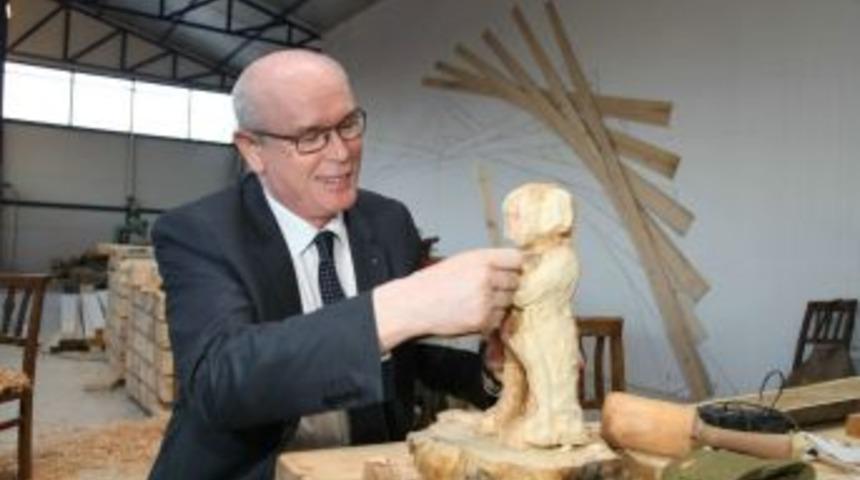 Kazım Kurt Kambo&ccedil;ya&rsquo;ya Davet Edildi