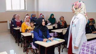 Çilimli’de Okuma Yazma Bilmeyen Kalmayacak