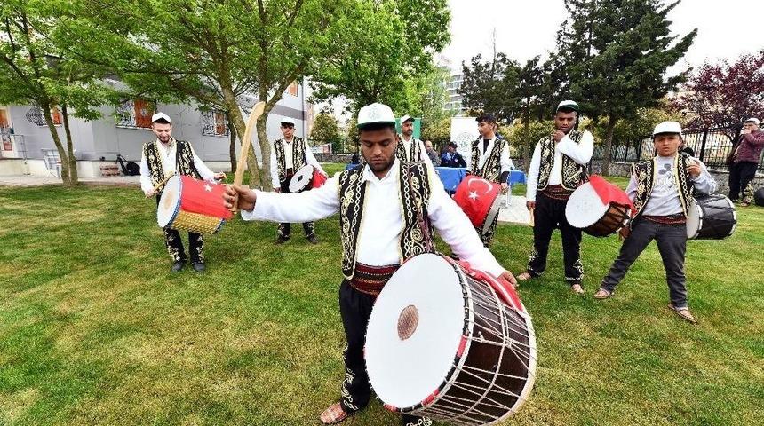 Gaziosmanpaşa&rsquo;da Mesai Yapacak Olan Ramazan Davulcuları Eğitime Başladı