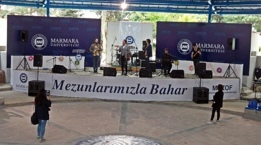 Marmara &Uuml;niversitesi &lsquo;mezunlarla Bahar Şenliği&rsquo; Başladı